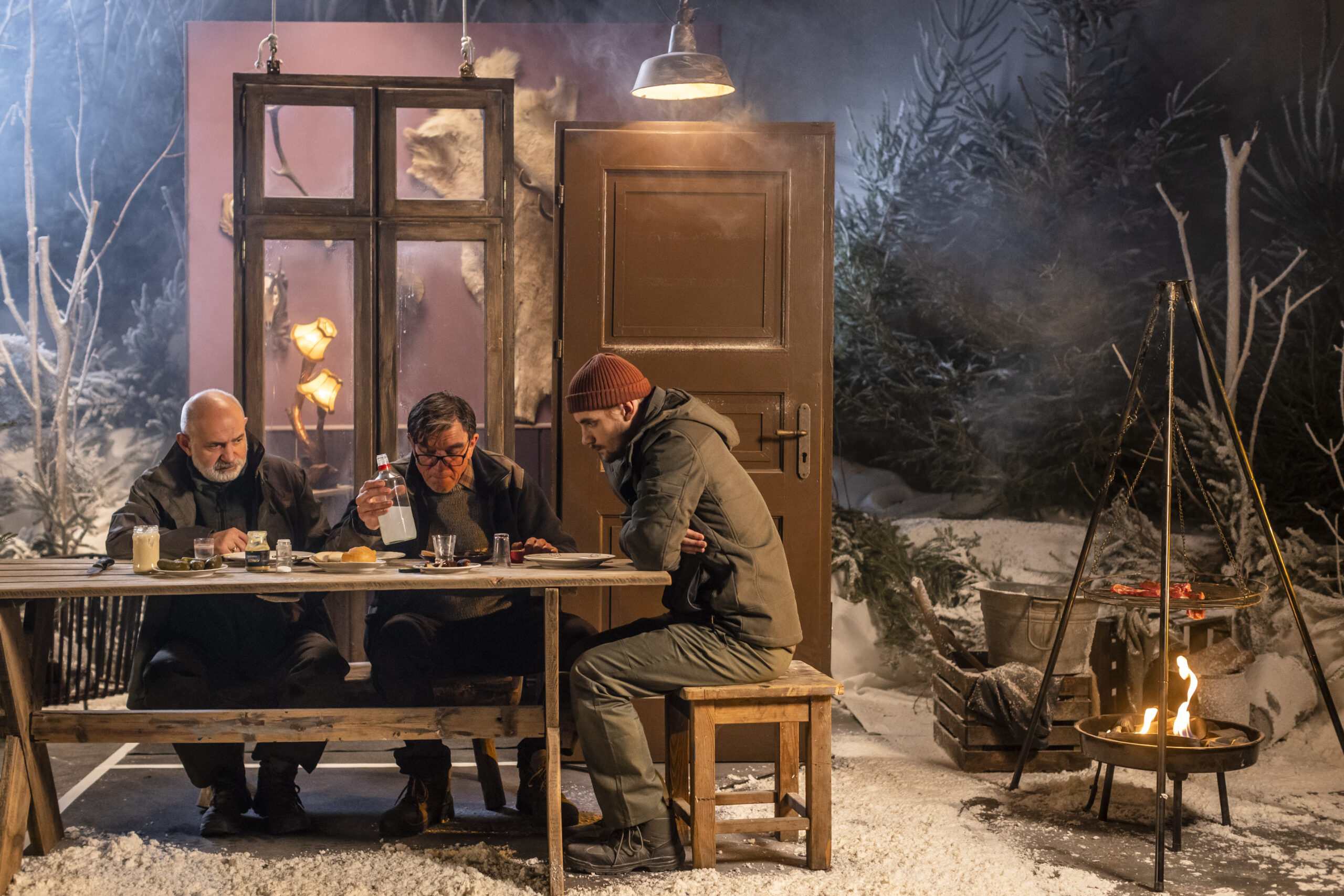 Rodzinne portrety. Esej o spektaklach z cyklu Teatroteka